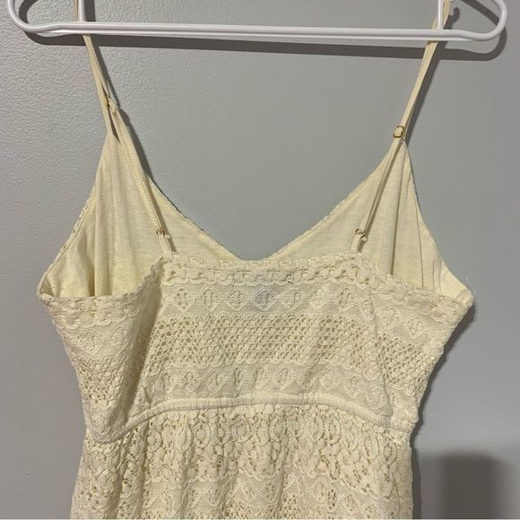 Forever 21 White lace top juniors size Medium - Picture 7 of 8